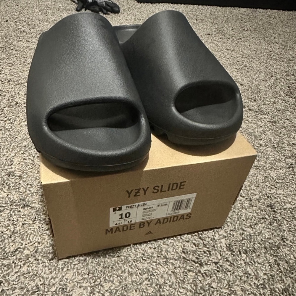 Yeezy slide Onyx
